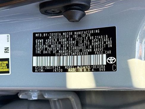 Used 2021 Toyota Corolla SE w/ Carpet Mat Package (TMS) image 30