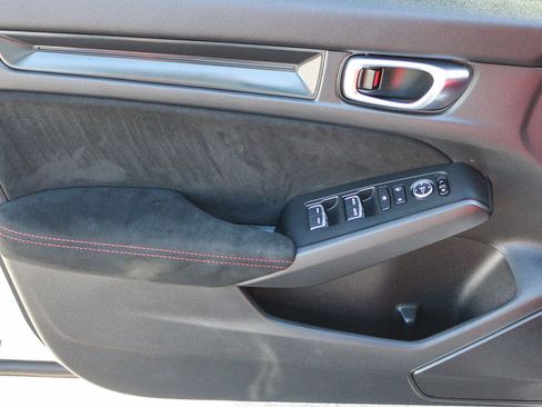 Used 2023 Honda Civic Type R image 20