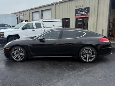 Used 2014 Porsche Panamera S RWD image 8