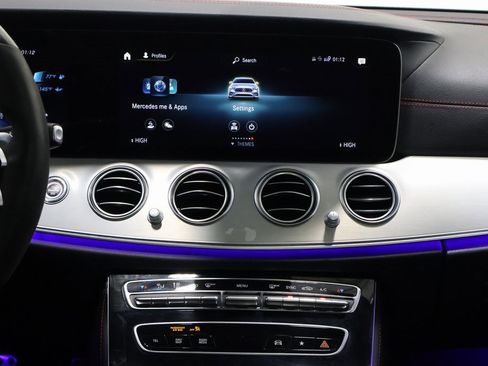 Used 2022 Mercedes-Benz E 53 AMG 4MATIC Sedan image 19