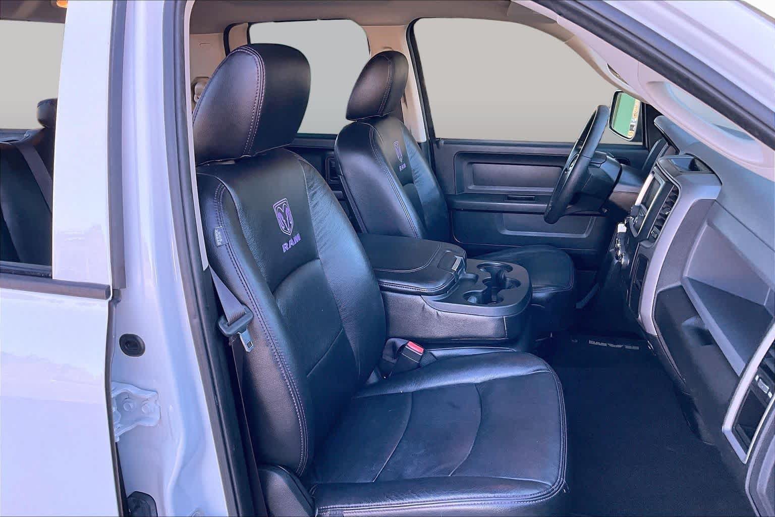 Used 2017 RAM 1500 Express w/ Express Value Package AWD/4WD image 8