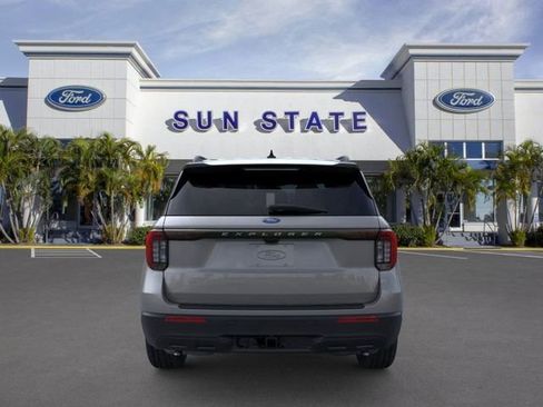 New 2026 Ford Explorer Active image 6