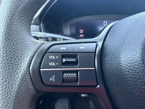 Used 2023 Honda Accord EX image 8