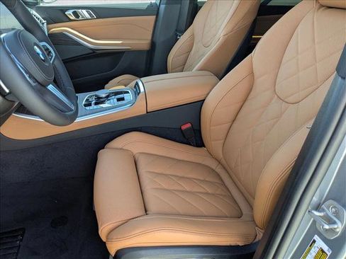 New 2026 BMW X5 sDrive40i w/ M Sport Package image 4