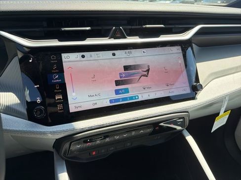 New 2026 Jeep Cherokee Laredo AWD/4WD image 16