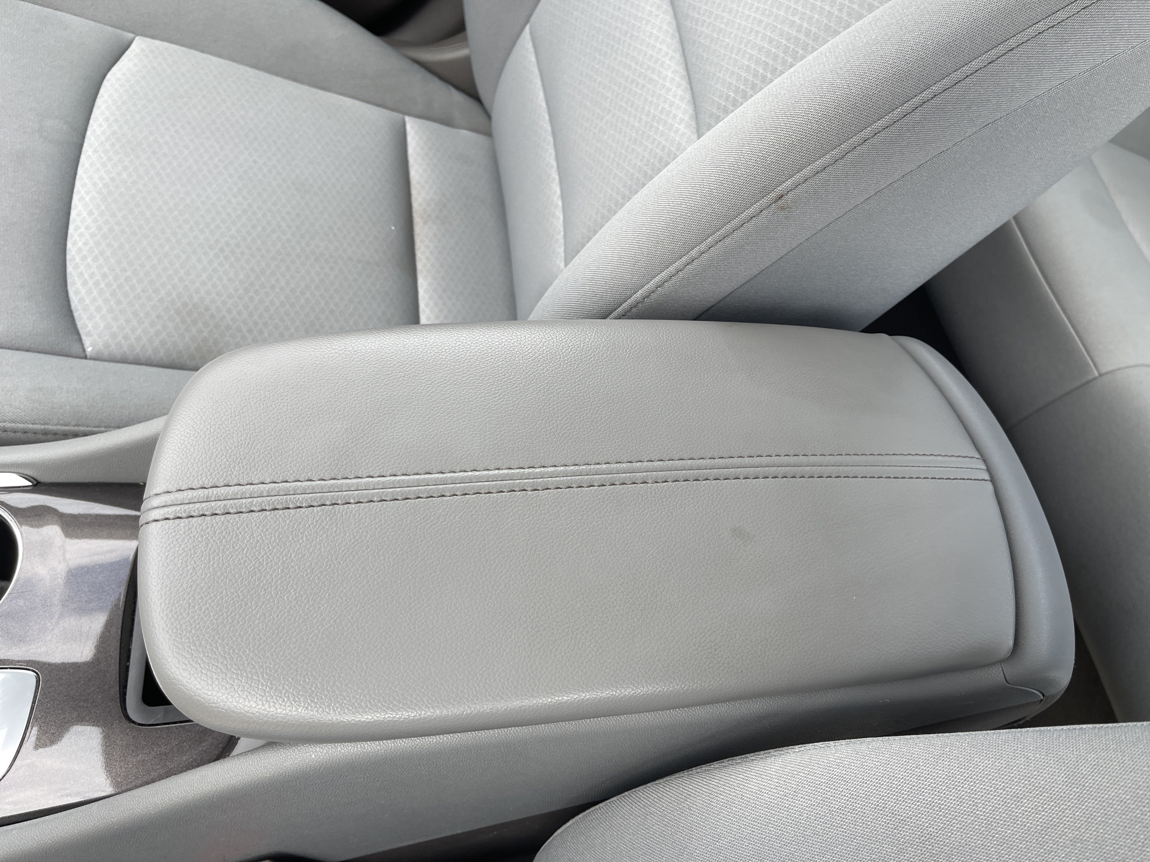 Used 2025 Chevrolet Malibu LT FWD image 37
