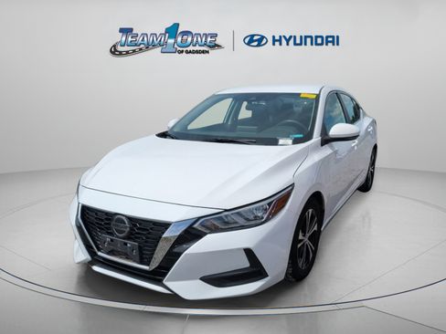 Used 2020 Nissan Sentra SV FWD image 2