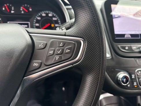 Used 2023 Chevrolet Malibu LT image 31