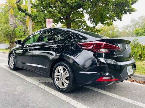 Used 2019 Hyundai Elantra SEL w/ Cargo Package image 3