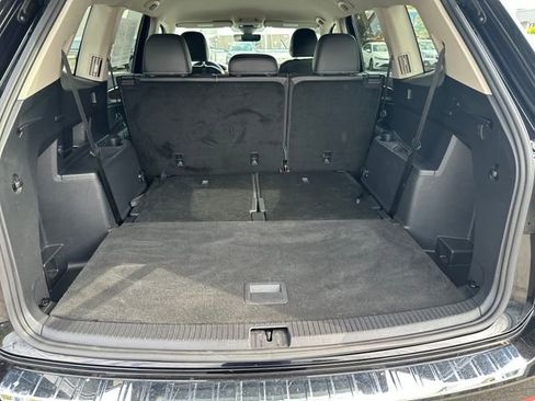 Certified 2024 Volkswagen Atlas SE AWD/4WD image 36