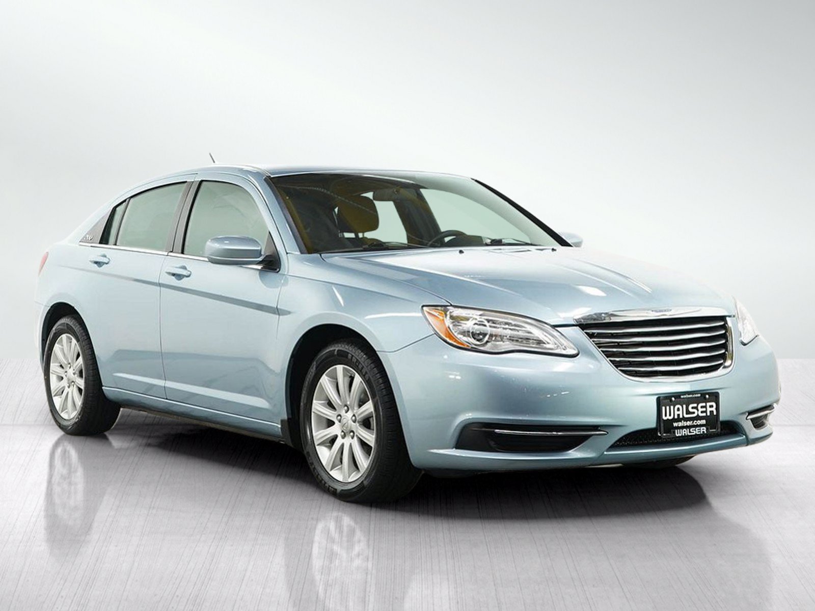 Used 2012 Chrysler 200 Touring w/ Cold Weather Group FWD image 7