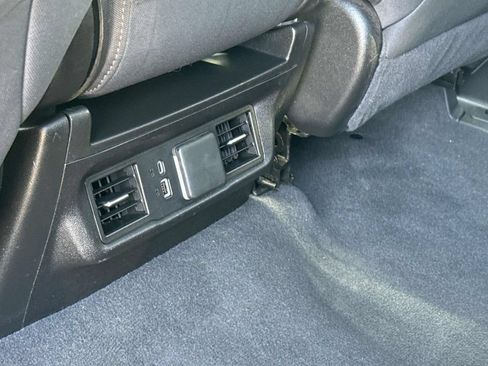Used 2025 Chevrolet Silverado 2500 LT w/ Convenience Package AWD/4WD image 15