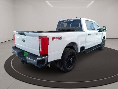 Used 2023 Ford F250 XLT w/ FX4 Off-Road Package AWD/4WD image 5