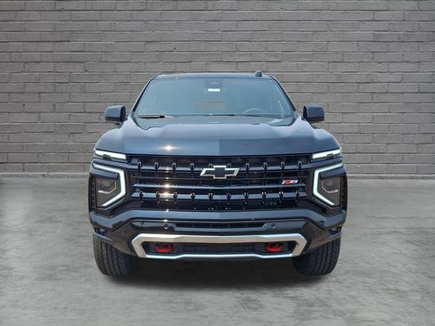 New 2026 Chevrolet Tahoe Z71 w/ Comfort Package AWD/4WD image 2