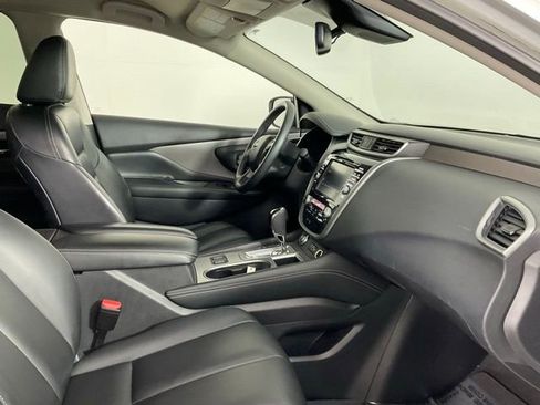 Used 2023 Nissan Murano SV image 18
