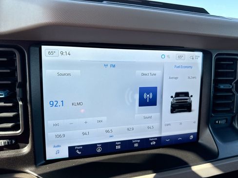 Used 2022 Ford Bronco Wildtrak AWD/4WD image 12