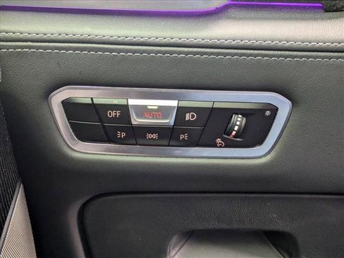 Used 2022 BMW X5 M w/ Competition Package 2 image 11