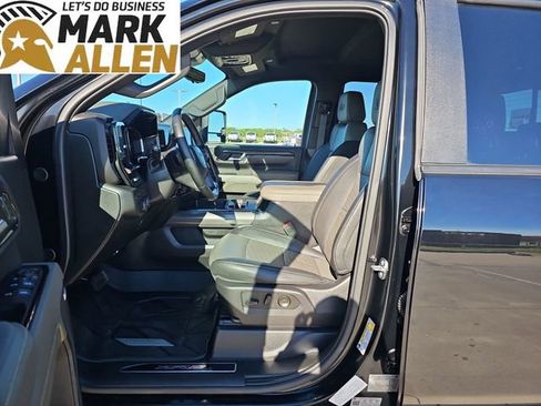 Used 2024 Chevrolet Silverado 2500 ZR2 w/ ZR2 Bison Edition AWD/4WD image 18