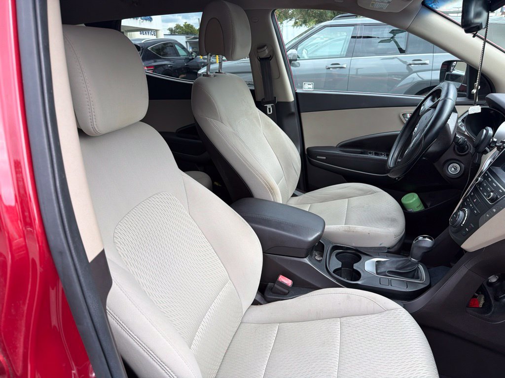 Used 2017 Hyundai Santa Fe Sport FWD image 6