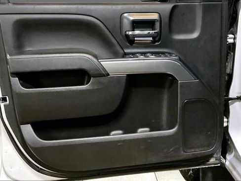 Used 2018 Chevrolet Silverado 1500 LT w/ All Star Edition AWD/4WD image 12