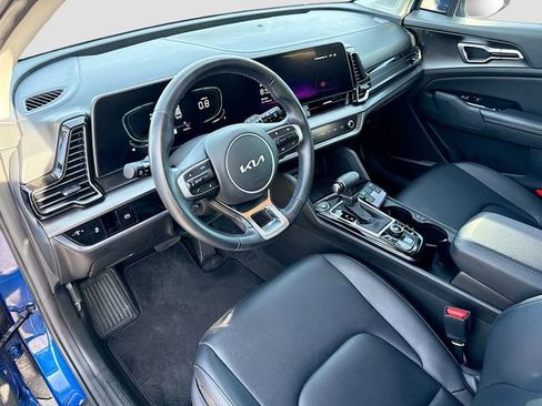 Used 2023 Kia Sportage EX FWD image 9