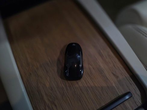 Used 2019 Tesla Model S Long Range image 39