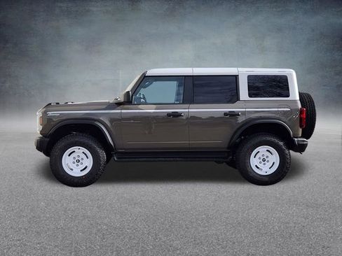 New 2026 Ford Bronco Heritage Edition image 4