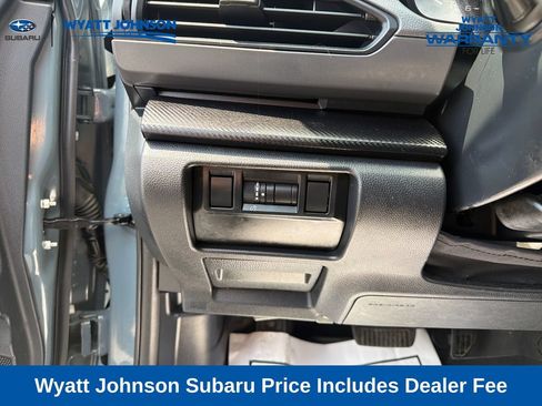Used 2025 Subaru Crosstrek 2.5i Premium AWD/4WD image 21