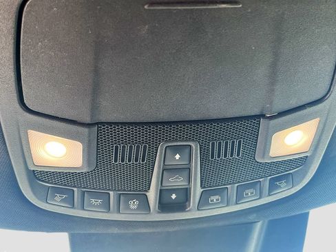Used 2021 Ford Expedition XLT AWD/4WD image 22