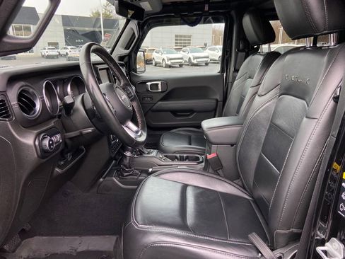 Used 2022 Jeep Gladiator Overland w/ Popular Equipment Package AWD/4WD image 22
