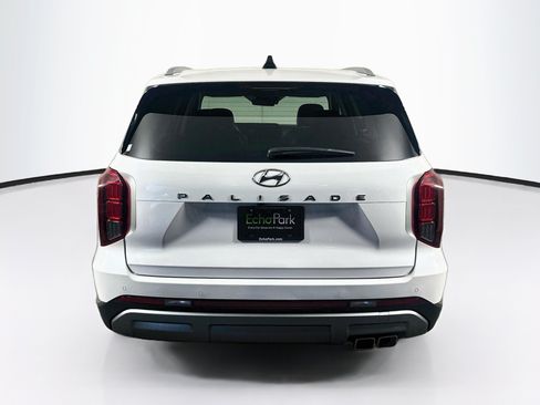 Used 2025 Hyundai Palisade SEL FWD image 7
