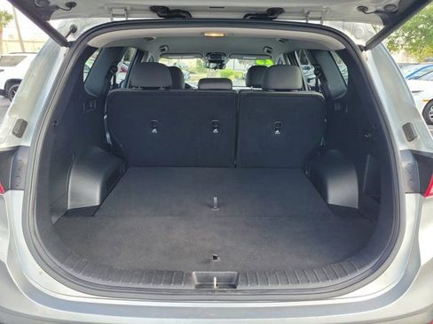 Used 2023 Hyundai Santa Fe SEL AWD/4WD image 11