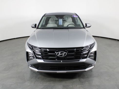 Certified 2025 Hyundai Tucson SE FWD image 14