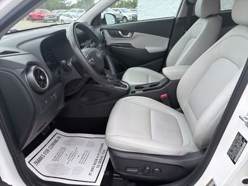 Used 2022 Hyundai Kona Limited AWD/4WD image 13