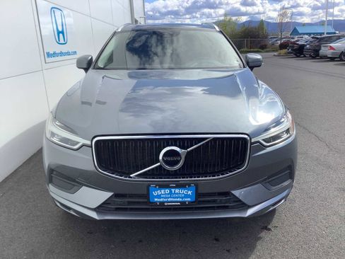 Used 2020 Volvo XC60 T6 Momentum image 6