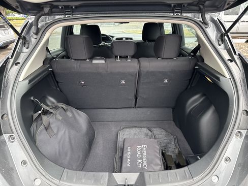 Certified 2024 Nissan Leaf SV Plus FWD image 14