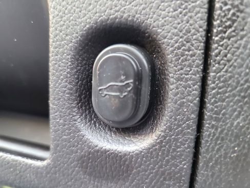 Used 2017 Chevrolet Tahoe Premier image 8