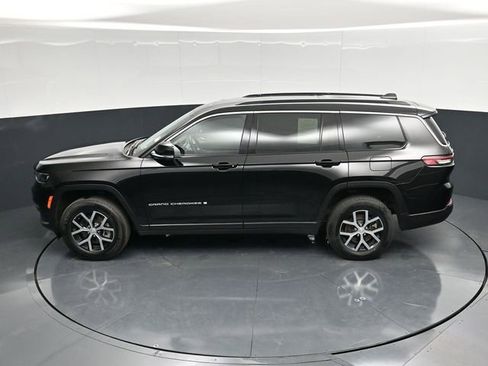 Used 2024 Jeep Grand Cherokee L Limited w/ Luxury Tech Group II image 55