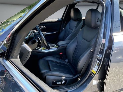 Used 2019 BMW 330i xDrive Sedan w/ Driving Assistance Package AWD/4WD image 21