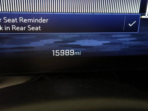 Used 2024 Chevrolet Blazer EV LT AWD/4WD image 39