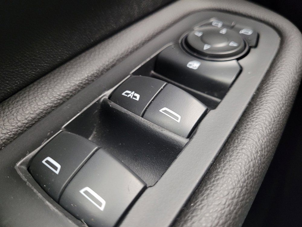 Used 2021 GMC Terrain SLE FWD image 27