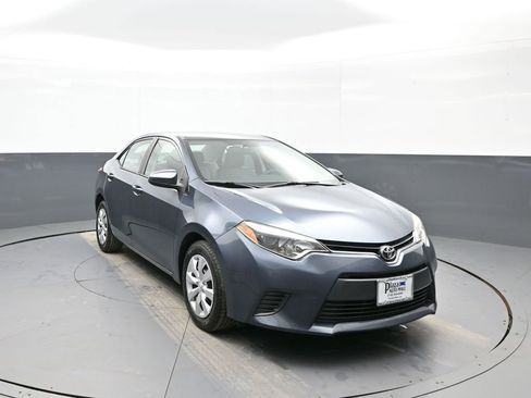 Used 2016 Toyota Corolla LE image 3