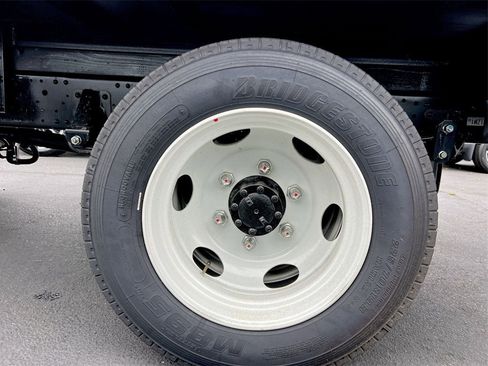 New 2024 Chevrolet Low Cab Forward 4500 XD image 17