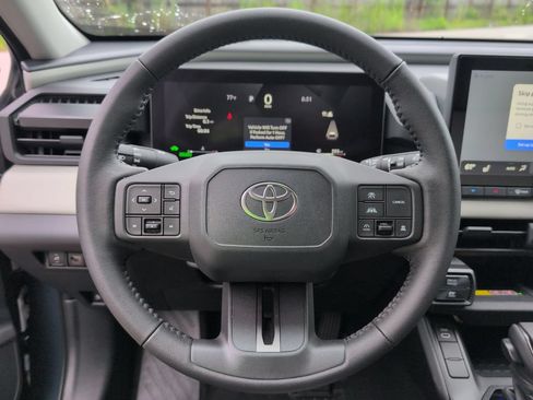 Used 2026 Toyota RAV4 XLE Premium FWD image 14