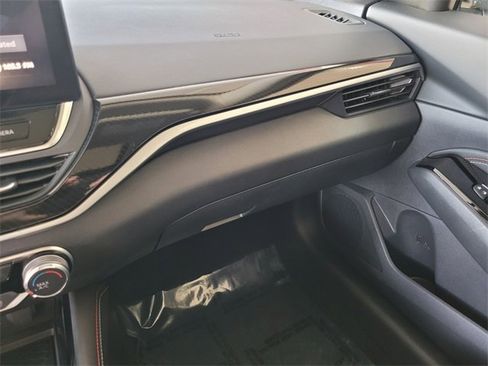 Used 2023 Nissan Altima 2.5 SR w/ SR Premium Package image 27