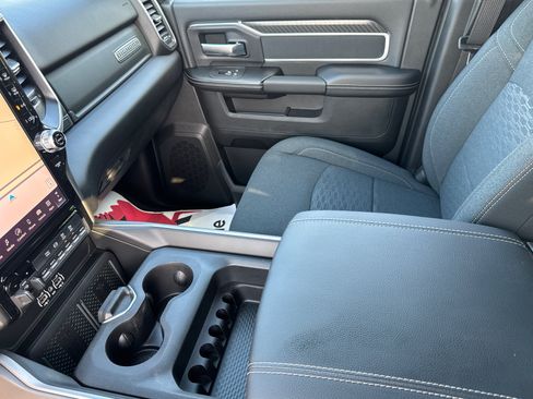 New 2026 RAM 3500 Big Horn AWD/4WD image 31