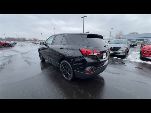 Certified 2024 Chevrolet Equinox LS w/ LS Convenience Package image 6