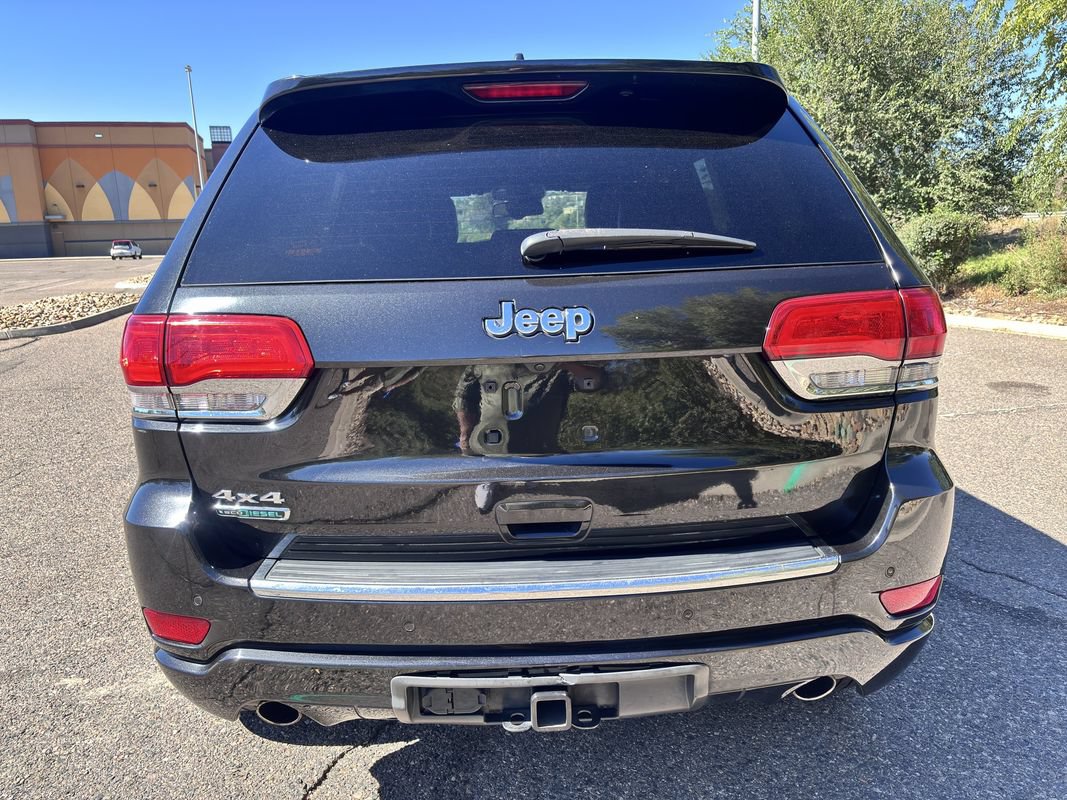 Used 2015 Jeep Grand Cherokee Overland w/ Advanced Technology Group AWD/4WD image 7