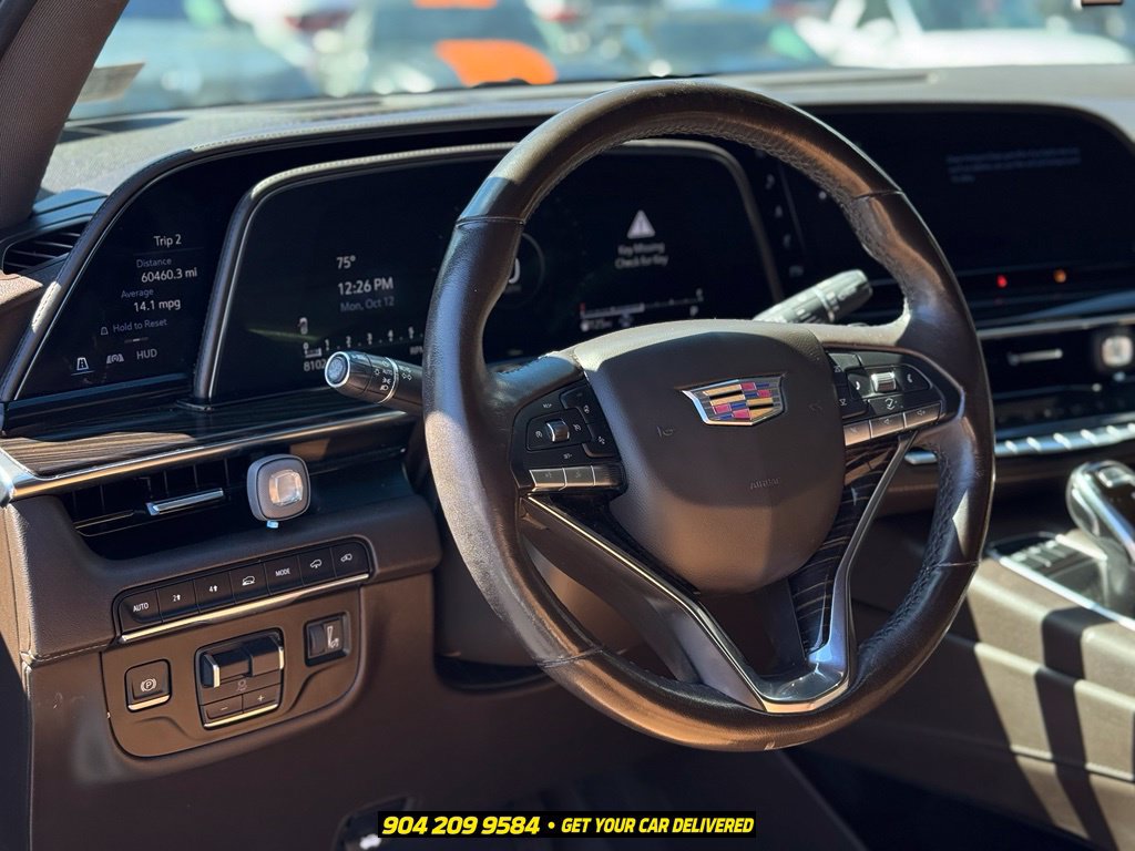 Used 2021 Cadillac Escalade Premium Luxury w/ Driver Assist Tech Package AWD/4WD image 15