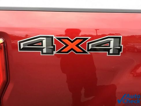 Used 2017 Ford F250 XLT w/ XLT Value Package AWD/4WD image 20